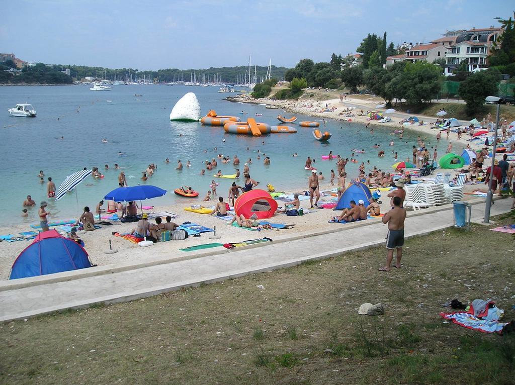 Vesna Διαμέρισμα Pjescana Uvala Εξωτερικό φωτογραφία